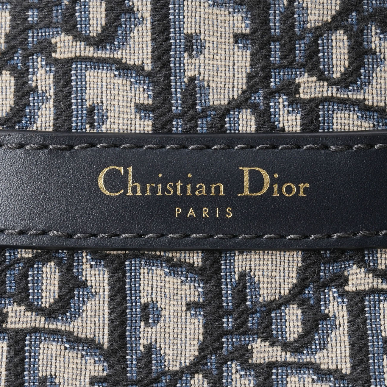 CHRISTIAN DIOR(USED)디올 쎄 디올 버킷백